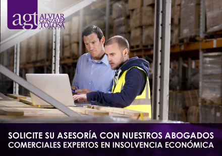 Abogado Asesorando a Ingeniero Sobre Insolvencia Econmica en Colombia