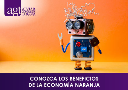 ¿Cuáles son los Beneficios de la Economía Naranja? Robot con Fondo Naranja