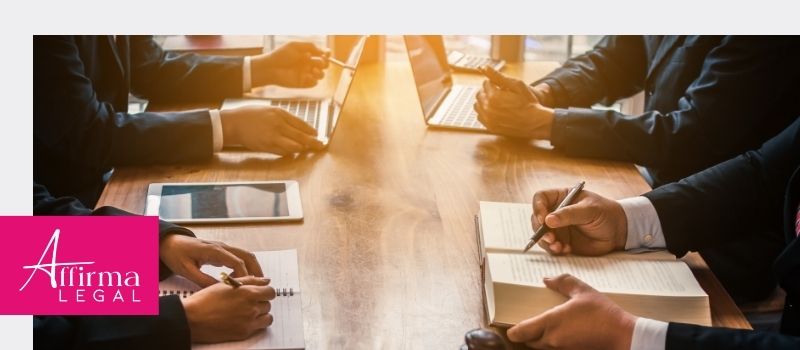 Asesora Legal Empresarial en Colombia