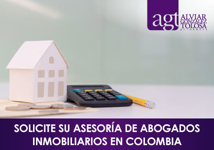 Asesora con abogados inmobiliarios en colombia