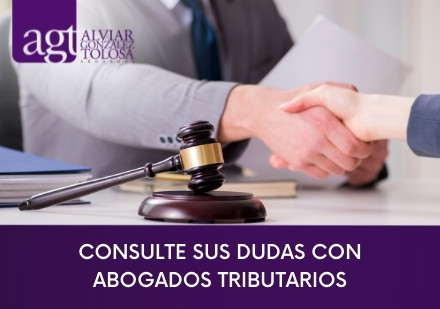 Asesora con Abogados Tributarios en Colombia
